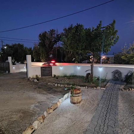 Afendra Hotel Skyros Exteriör bild