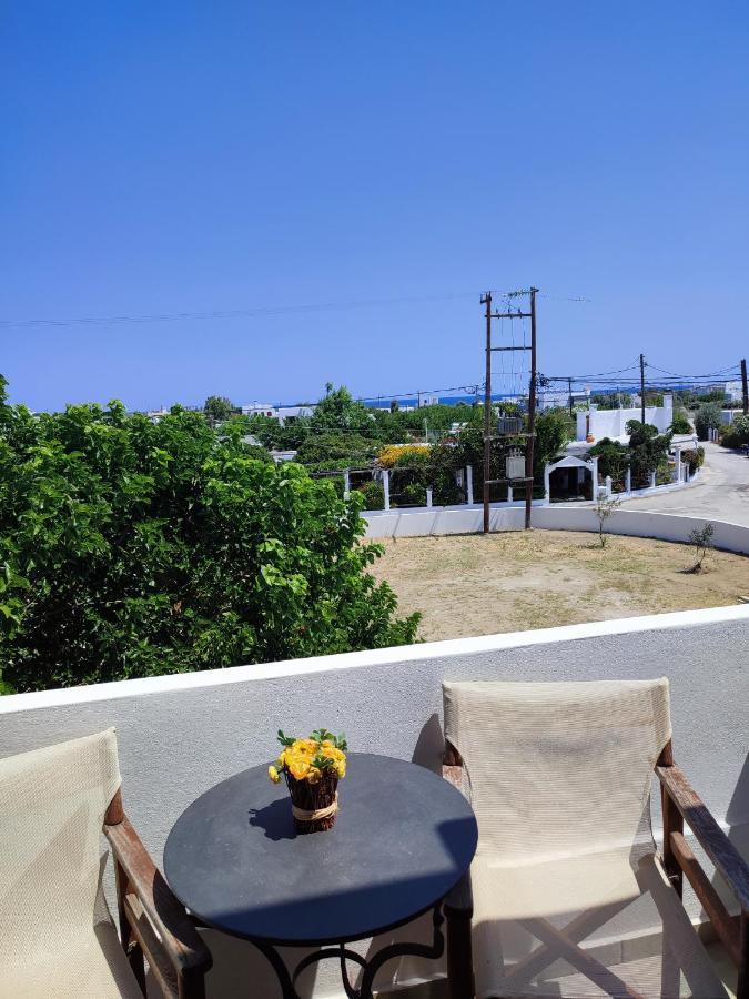 Afendra Hotel Skyros Exteriör bild
