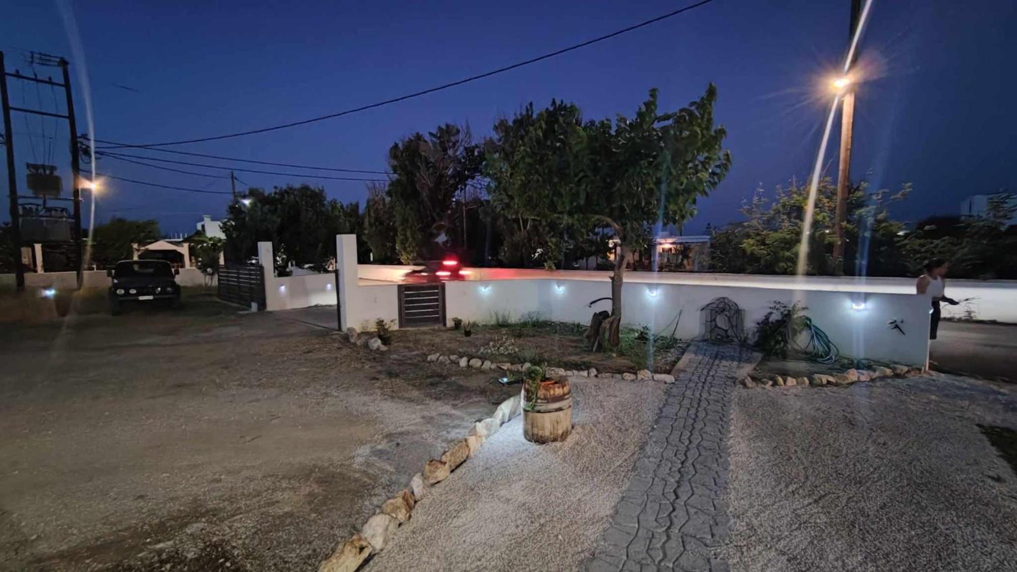 Afendra Hotel Skyros Exteriör bild
